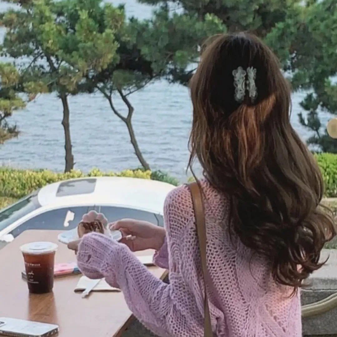 战栗黑洞
